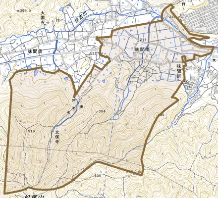 味間南とその周辺の地図。町の範囲を重ねている