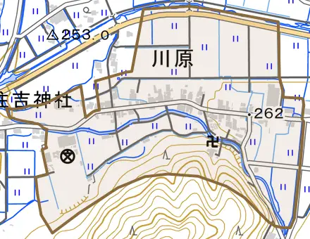 川原とその周辺の地図。町の範囲を重ねている