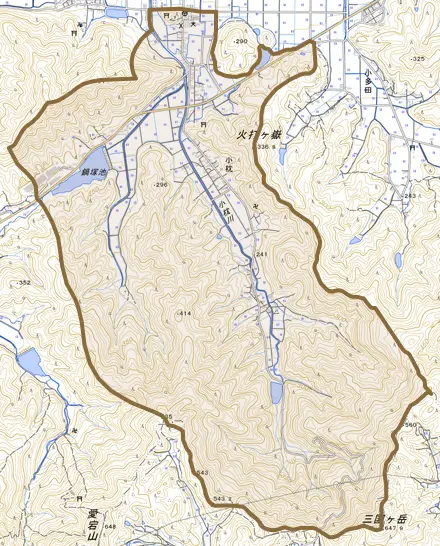 小枕とその周辺の地図。町の範囲を重ねている