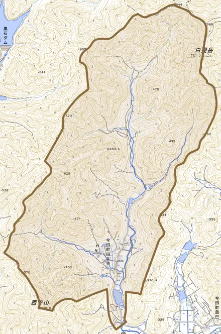 今田町四斗谷とその周辺の地図。町の範囲を重ねている