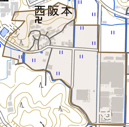 西阪本とその周辺の地図。町の範囲を重ねている