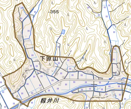 下原山とその周辺の地図。町の範囲を重ねている