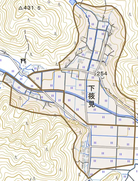 下筱見とその周辺の地図。町の範囲を重ねている
