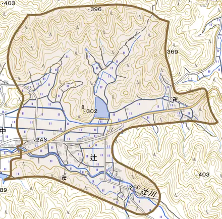 辻とその周辺の地図。町の範囲を重ねている