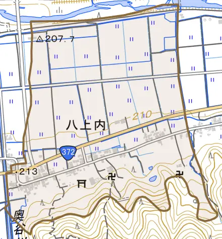 八上内とその周辺の地図。町の範囲を重ねている