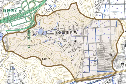 揖保川町片島とその周辺の地図。町の範囲を重ねている