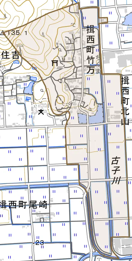 揖西町竹万とその周辺の地図。町の範囲を重ねている