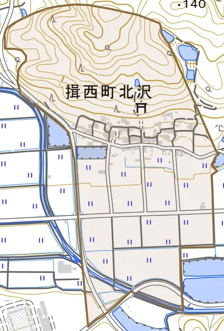 揖西町北沢とその周辺の地図。町の範囲を重ねている