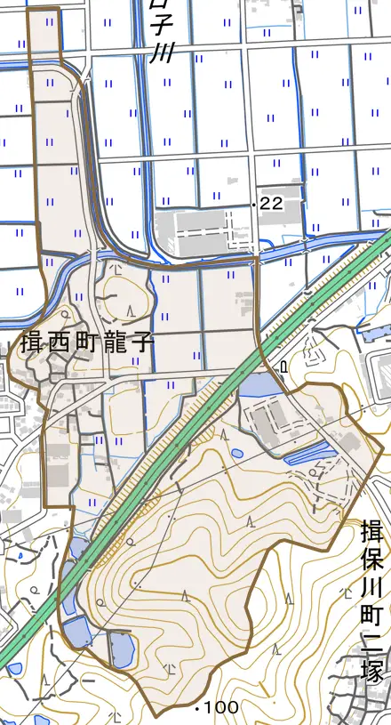 揖西町龍子とその周辺の地図。町の範囲を重ねている