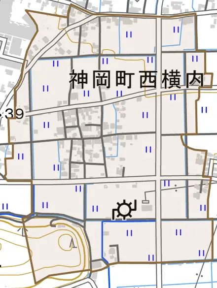 神岡町西横内とその周辺の地図。町の範囲を重ねている
