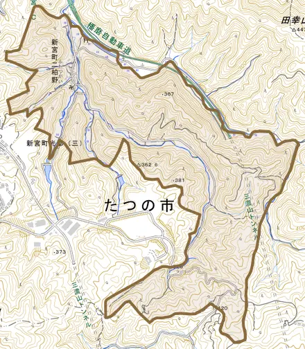 新宮町二柏野とその周辺の地図。町の範囲を重ねている