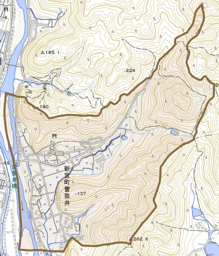 新宮町曽我井とその周辺の地図。町の範囲を重ねている