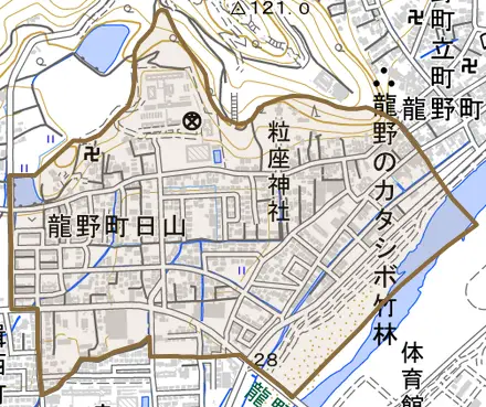 龍野町日山とその周辺の地図。町の範囲を重ねている