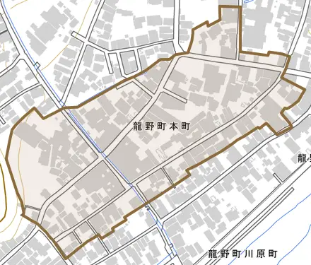 龍野町本町とその周辺の地図。町の範囲を重ねている