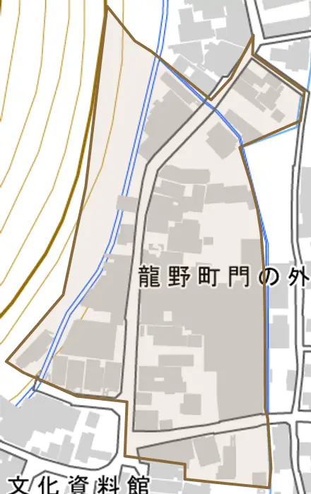 龍野町門の外とその周辺の地図。町の範囲を重ねている