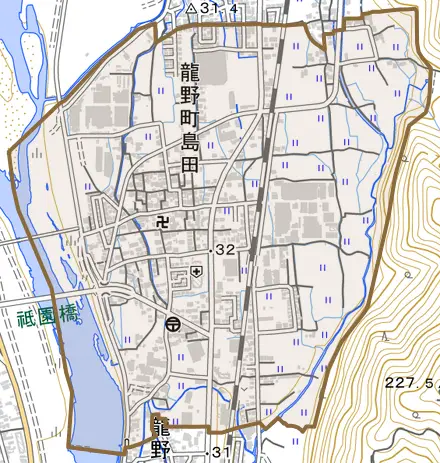 龍野町島田とその周辺の地図。町の範囲を重ねている