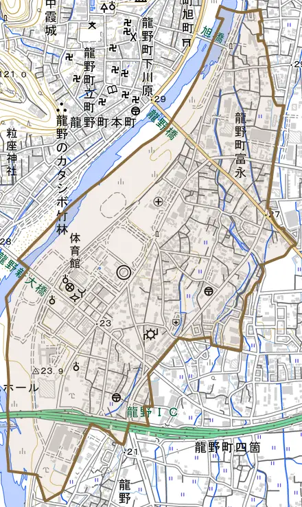 龍野町富永とその周辺の地図。町の範囲を重ねている