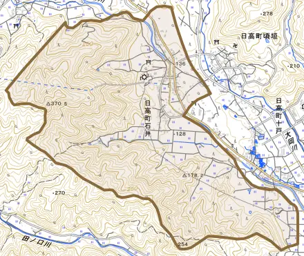 日高町石井とその周辺の地図。町の範囲を重ねている
