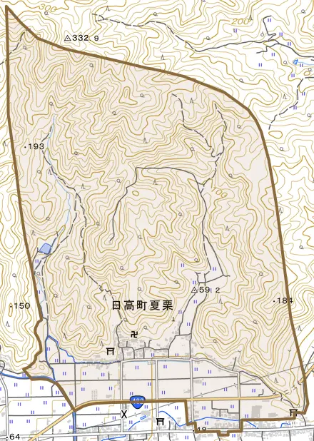 日高町夏栗とその周辺の地図。町の範囲を重ねている