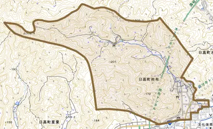 日高町祢布とその周辺の地図。町の範囲を重ねている