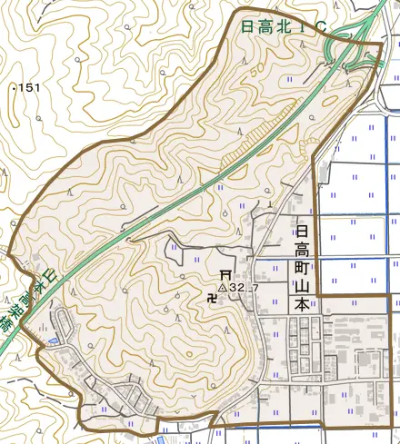 日高町山本とその周辺の地図。町の範囲を重ねている