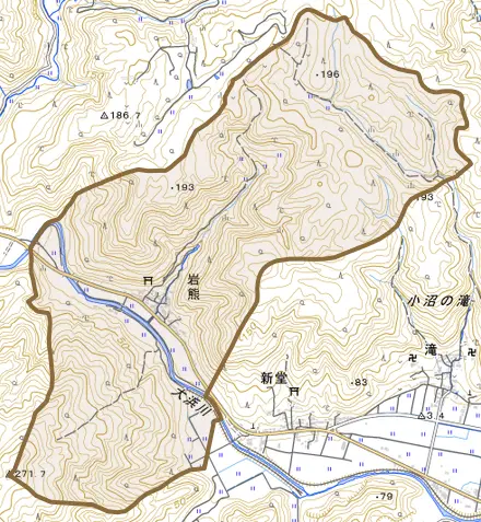 岩熊とその周辺の地図。町の範囲を重ねている