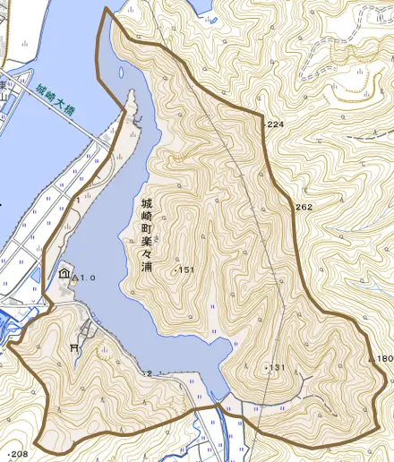 城崎町楽々浦とその周辺の地図。町の範囲を重ねている