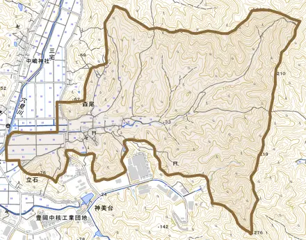 森尾とその周辺の地図。町の範囲を重ねている