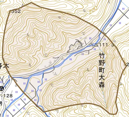 竹野町大森とその周辺の地図。町の範囲を重ねている