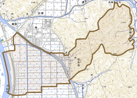 百合地とその周辺の地図。町の範囲を重ねている