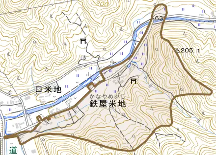鉄屋米地とその周辺の地図。町の範囲を重ねている