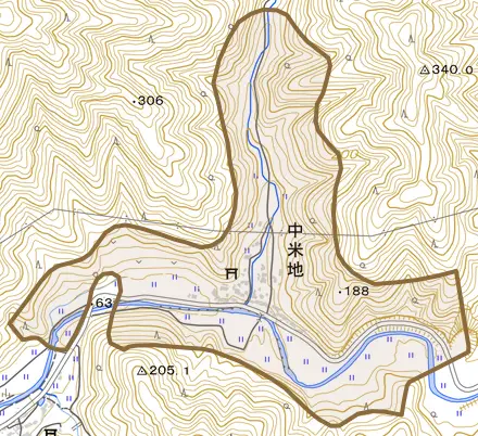 中米地とその周辺の地図。町の範囲を重ねている