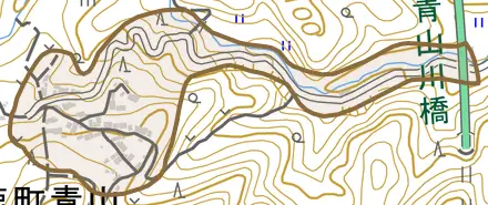 八鹿町青山とその周辺の地図。町の範囲を重ねている