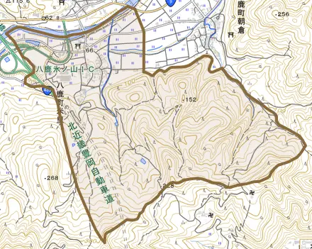 八鹿町米里とその周辺の地図。町の範囲を重ねている