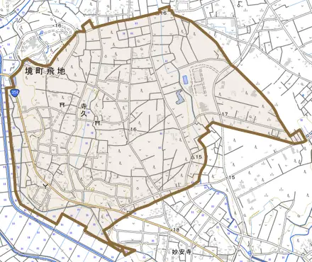 寺久とその周辺の地図。町の範囲を重ねている