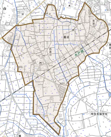 蓮沼とその周辺の地図。町の範囲を重ねている