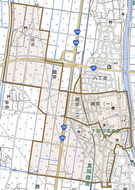 岡芹とその周辺の地図。町の範囲を重ねている
