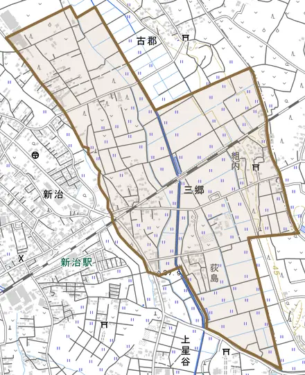 三郷とその周辺の地図。町の範囲を重ねている