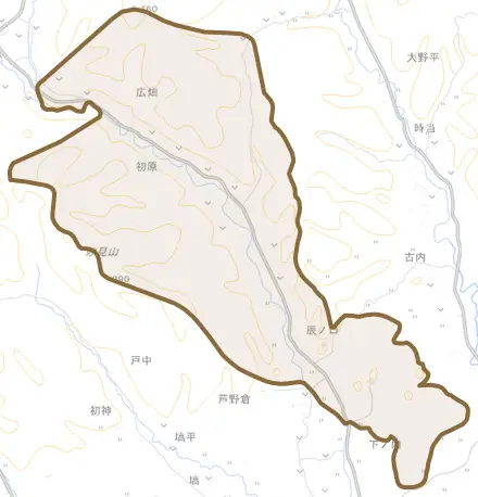 大字初原とその周辺の地図。町の範囲を重ねている
