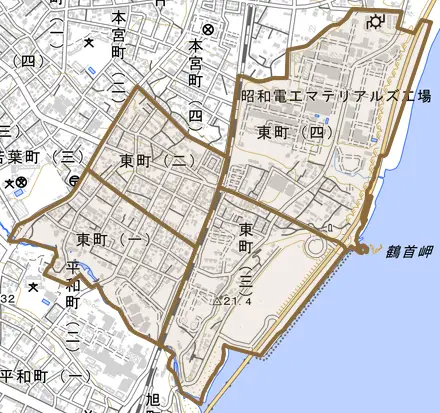東町とその周辺の地図。町の範囲を重ねている