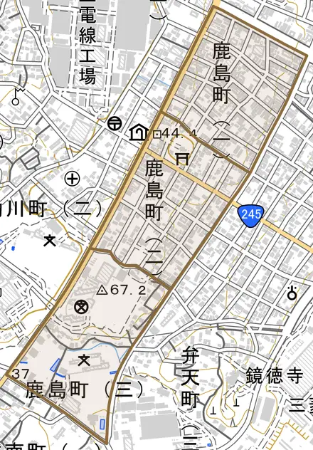 鹿島町とその周辺の地図。町の範囲を重ねている