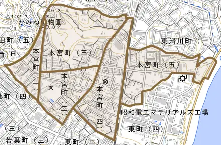 本宮町とその周辺の地図。町の範囲を重ねている