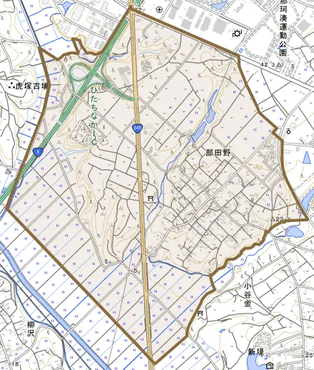 部田野とその周辺の地図。町の範囲を重ねている