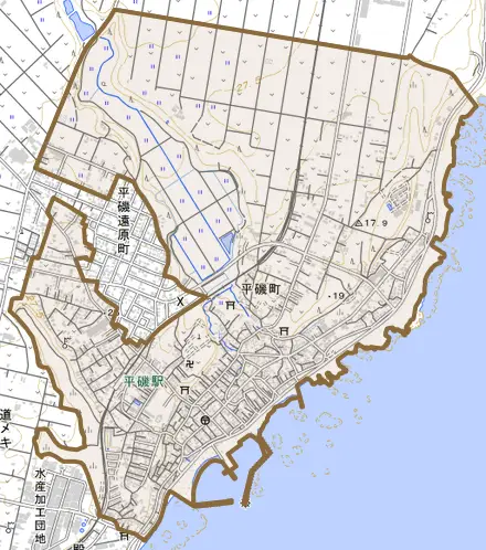 平磯町とその周辺の地図。町の範囲を重ねている