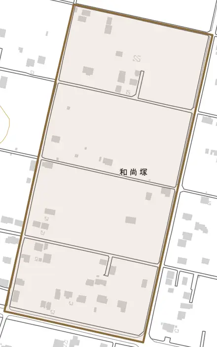 和尚塚とその周辺の地図。町の範囲を重ねている