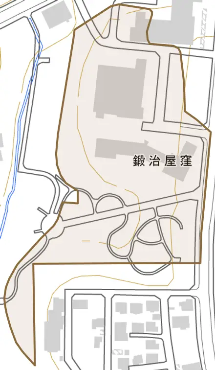 鍛治屋窪とその周辺の地図。町の範囲を重ねている