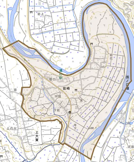 岩崎とその周辺の地図。町の範囲を重ねている