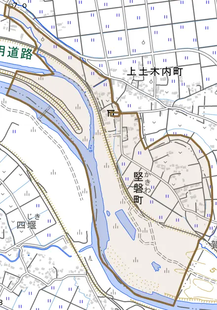 堅磐町とその周辺の地図。町の範囲を重ねている