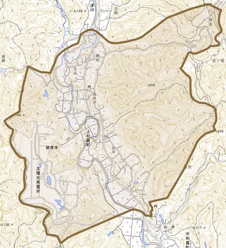 上利員町とその周辺の地図。町の範囲を重ねている