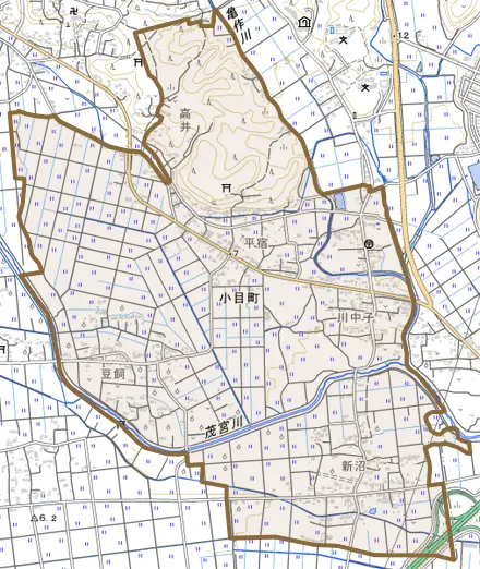 小目町とその周辺の地図。町の範囲を重ねている